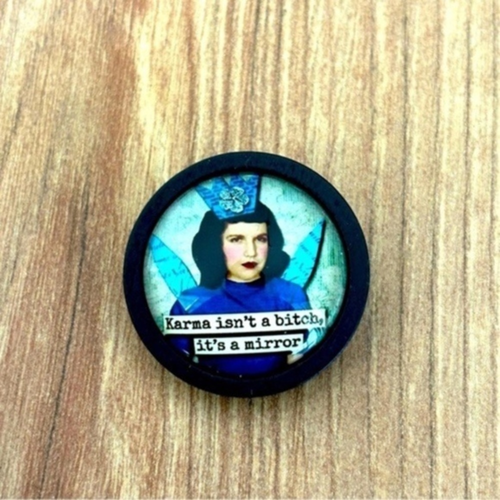 Retro Fairy Wooden Brooch, 25mm – Sarcastic & Unique